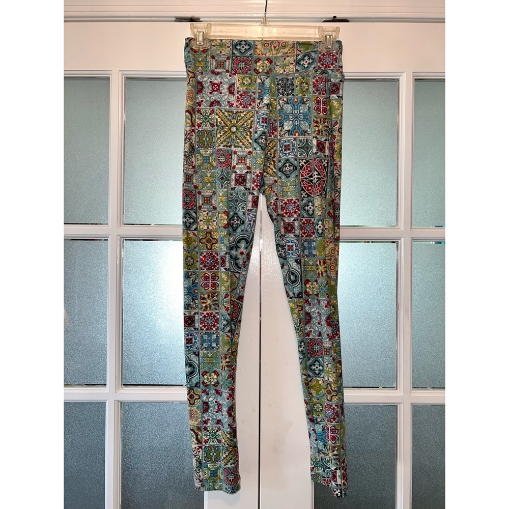 ✨EUC✨ LULAROE ONE-SIZE BLUE GREEN MOSAIC LEGGINGS 💙💚